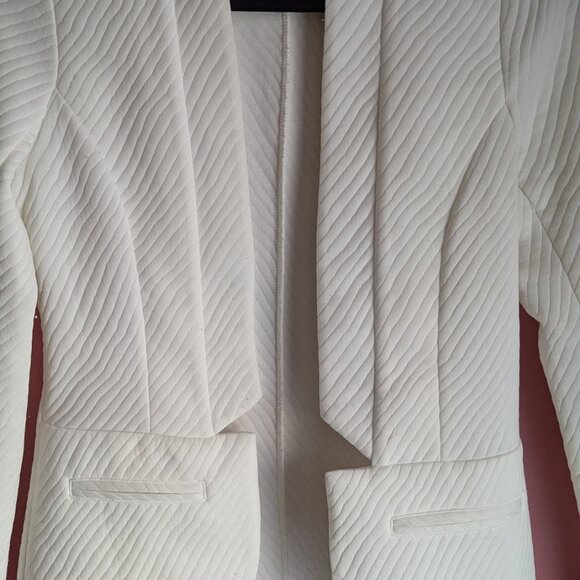 Open Front Blazer - Picture 3 of 6